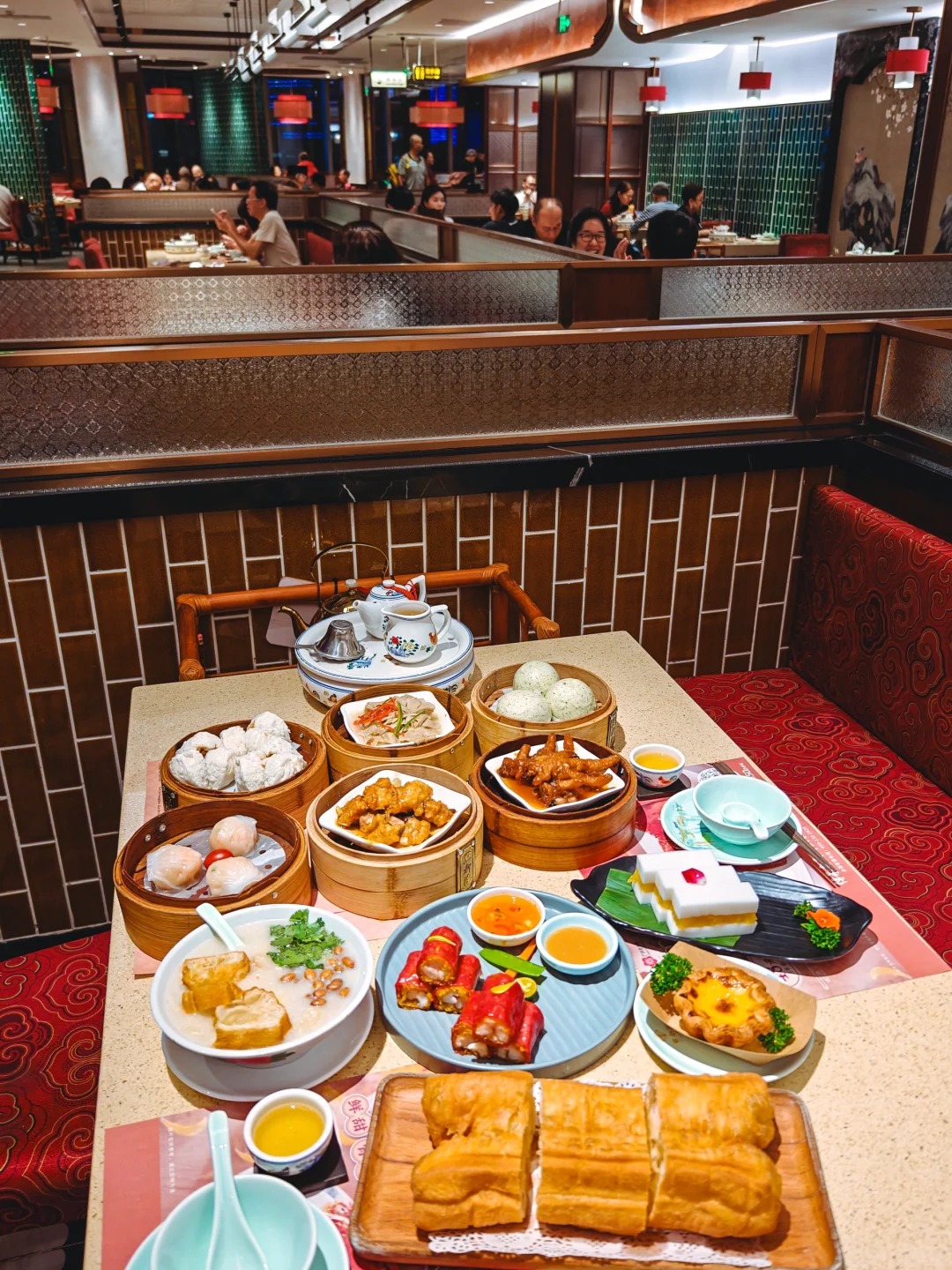 网红餐厅“抄作业”成风？抄袭装修、仿冒 logo如何维权？